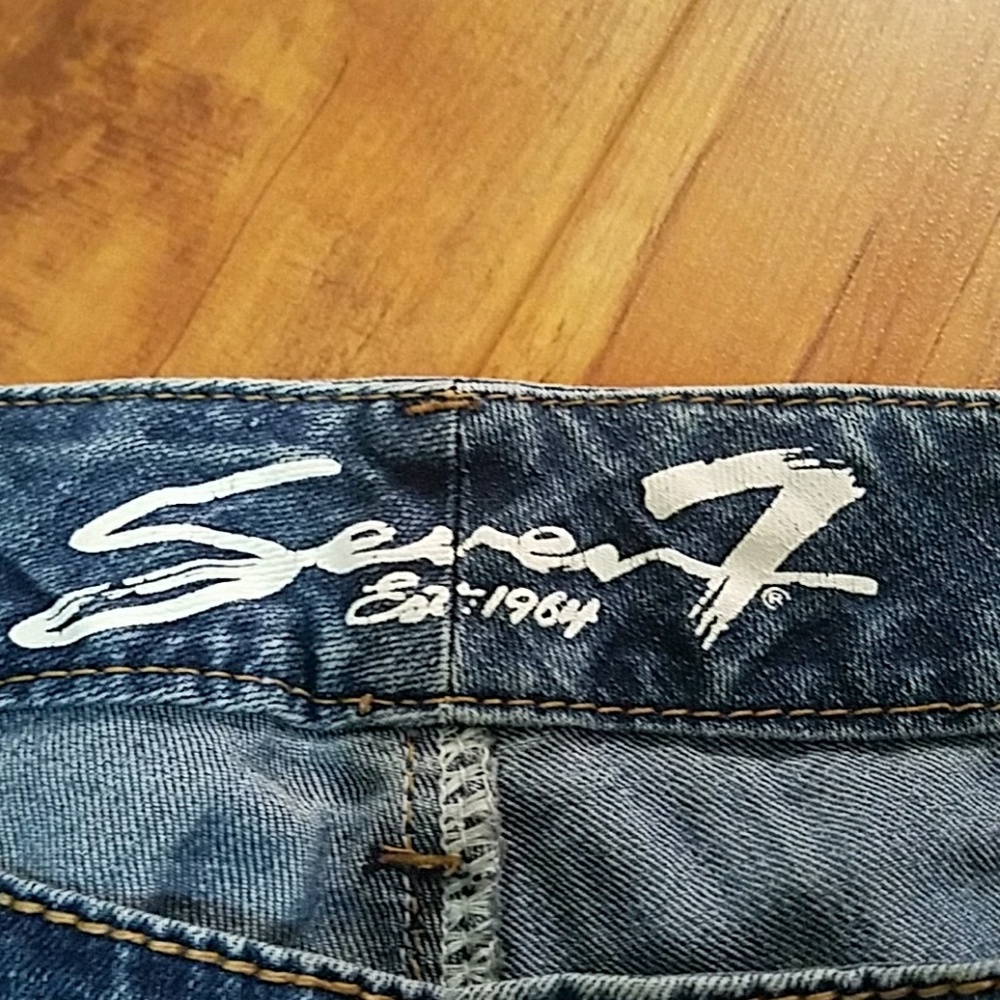 Seven capris - Picture 2 of 5